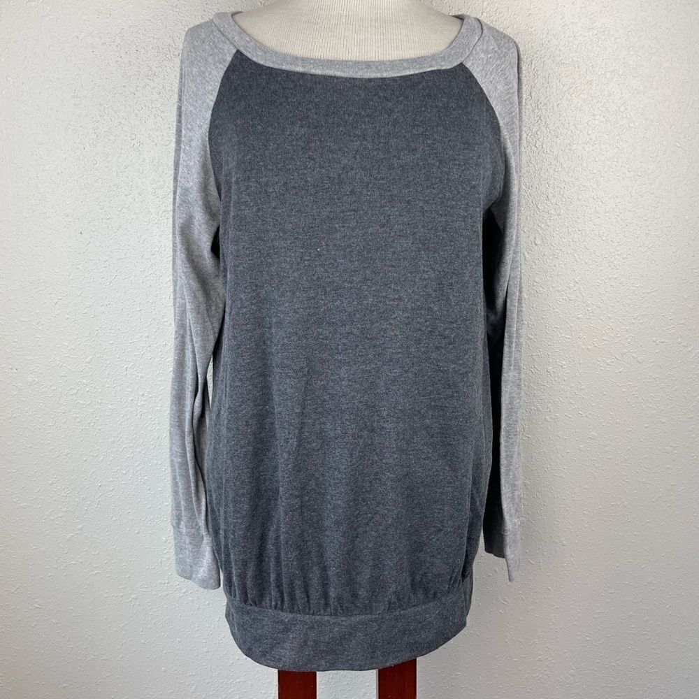 Cestyle Two-Tone Gray Long Sleeve T-Shirt Size XL EUC